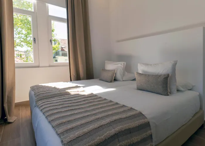 Come Inn Sintra Bed & Breakfast 3*